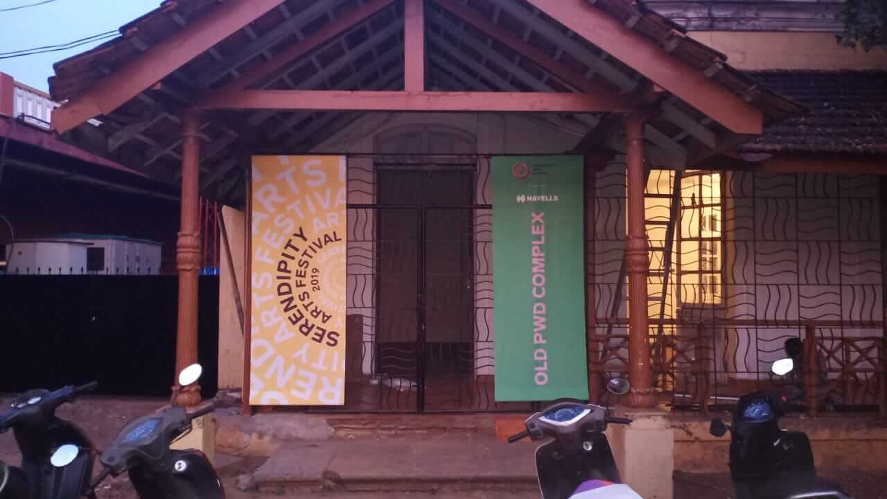 Photo of dropdowns showing SAF 2019 branding